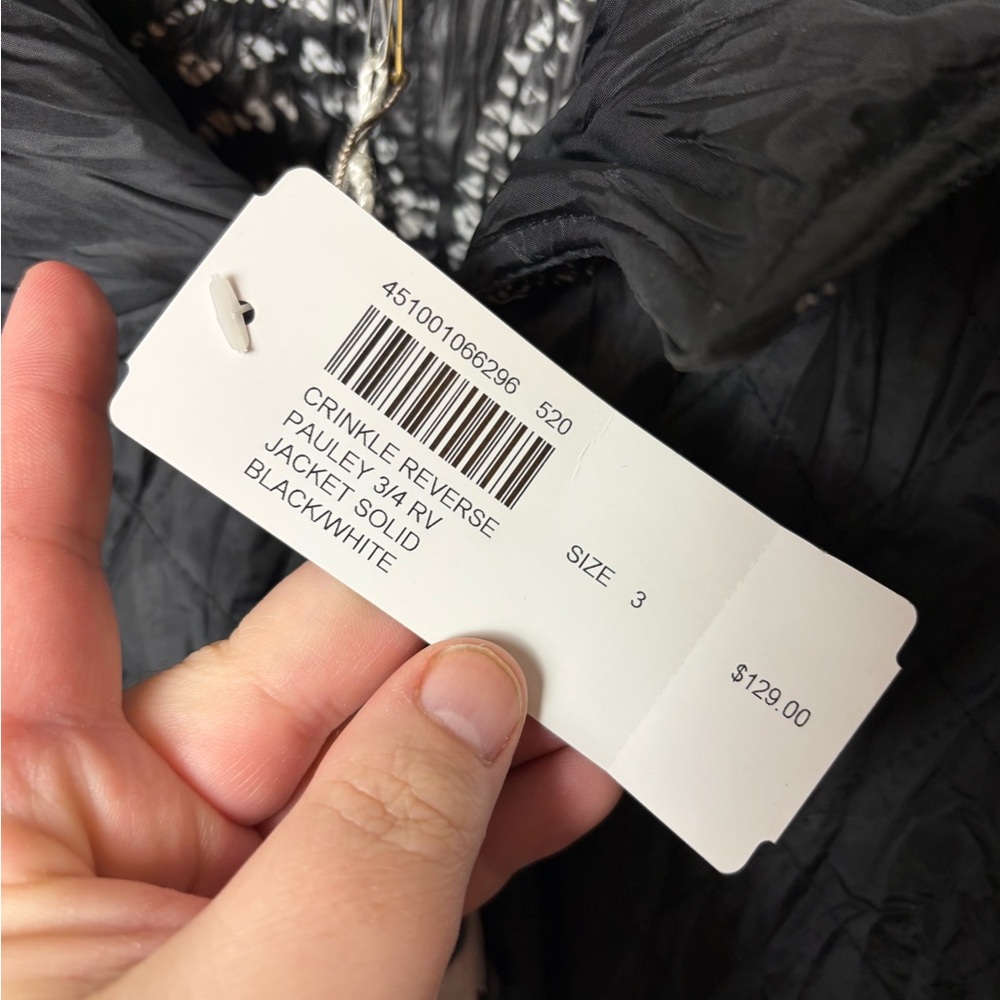 NWT $139 Chico’s Crinkle Reverse Pauley Jacket – Black/White – Size 3 (16/18) - Picture 4 of 9